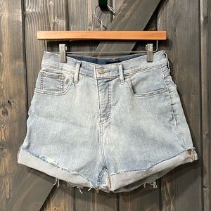 Express Light Denim Jean Shorts Shortie high rise hyper stretch size 6